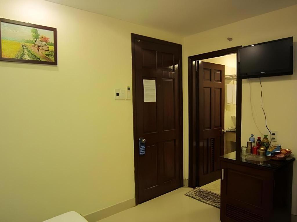 Nui Thanh Hotel Хошимін Екстер'єр фото