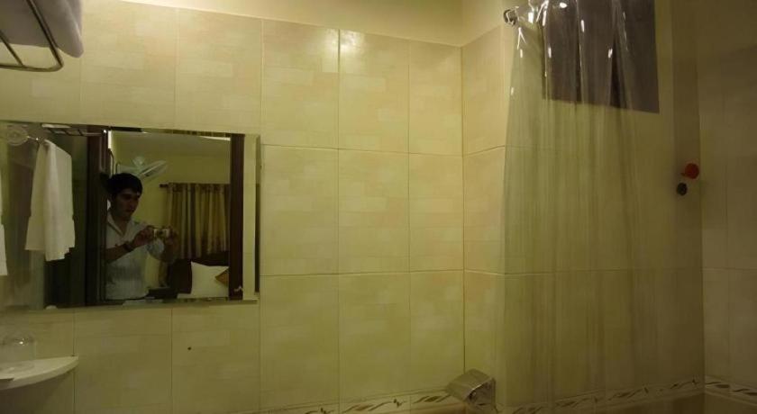 Nui Thanh Hotel Хошимін Екстер'єр фото